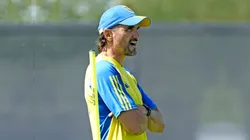 Diego Martínez pateó el tablero: cambio de esquema y de nombres para el Boca-Sarmiento