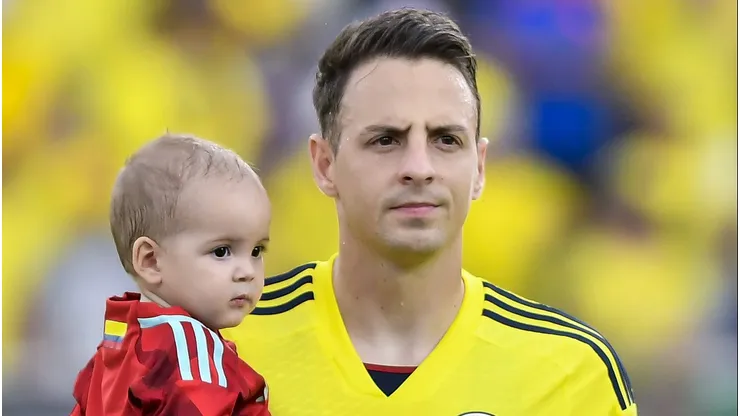 Santiago Arias.