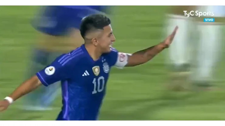 VIDEO | Definición de crack: Thiago Almada puso en ventaja a la Selección Argentina