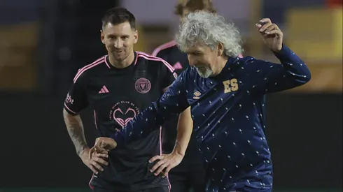 El Mágico González y Lionel Messi.