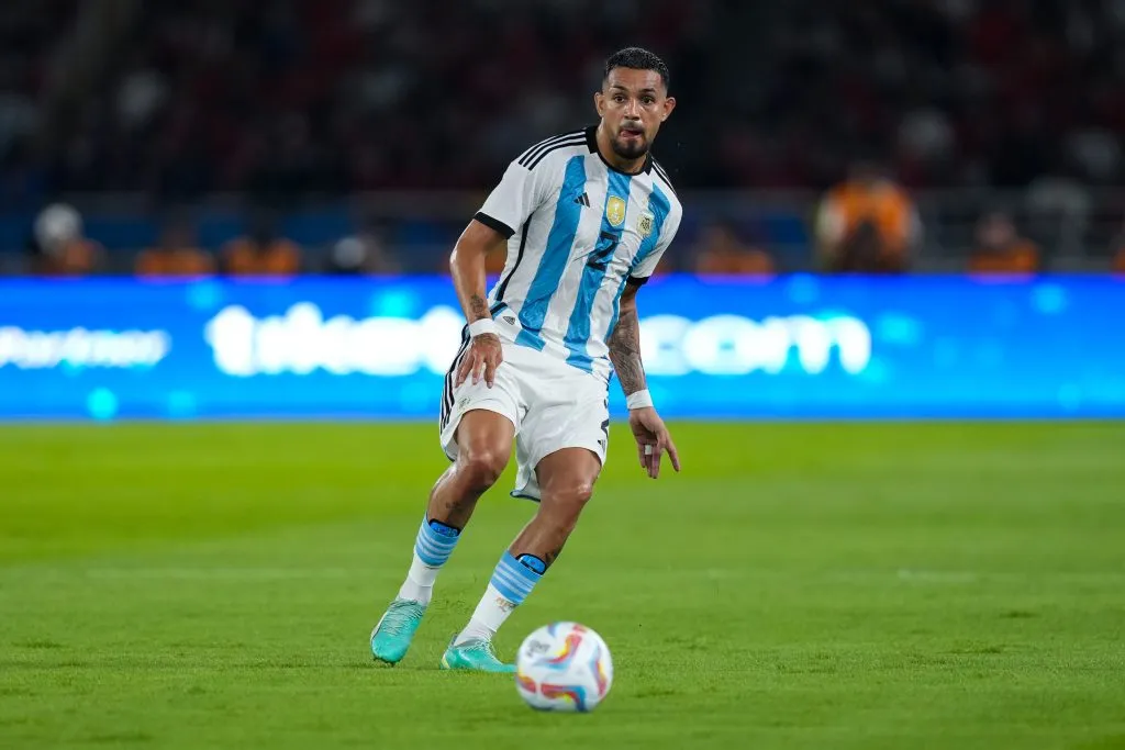 Facundo Medina, en acción con la Selección Argentina. (Foto: Getty Images)