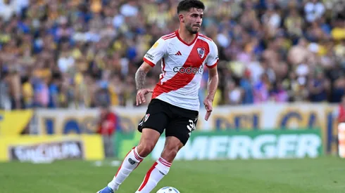 El futbolista de 21 años estará dos meses fuera de las canchas.