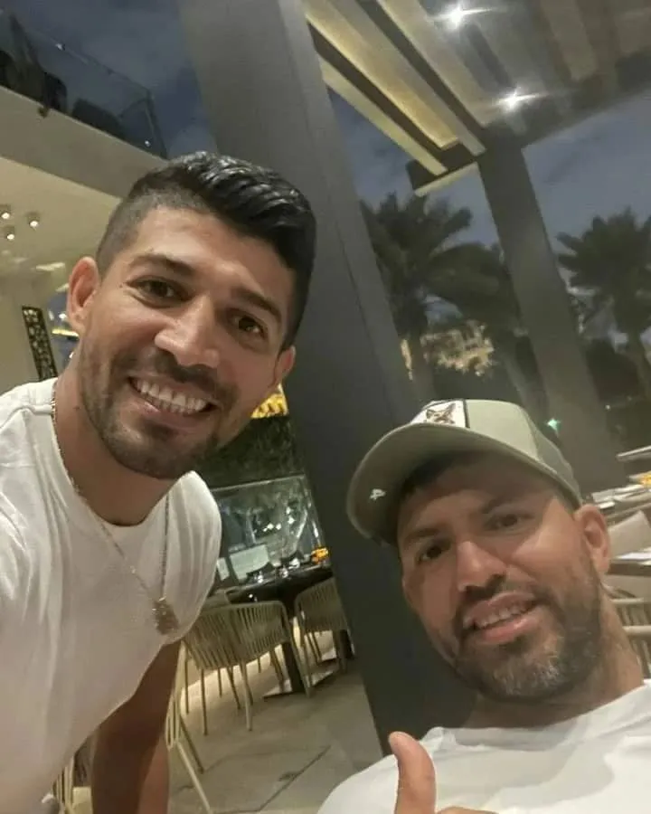 Con Agüero en Doha. Foto IG.