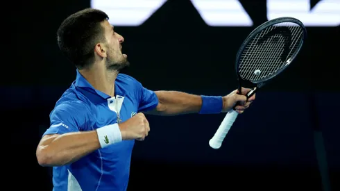 Novak Djokovic festejando un punto.