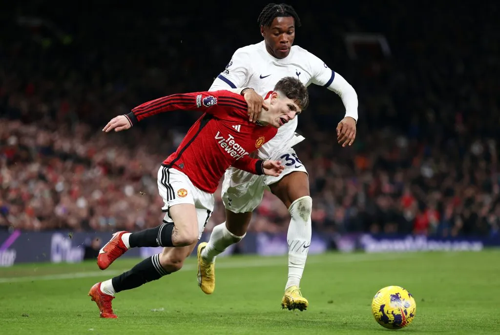 Garnacho fue titular y jugó por derecha en el United. (Foto: Getty Images)