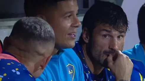 Marcos Rojo vio el partido en el banco.