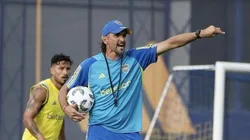 Diego Martínez tendrá su debut oficial como DT de Boca.