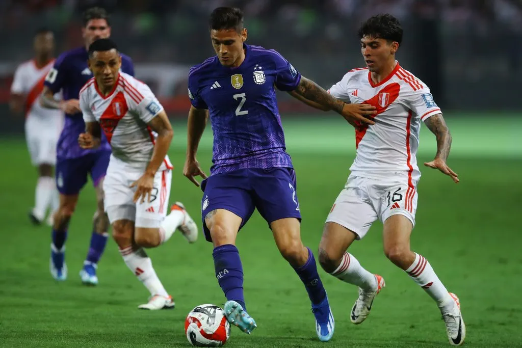 Martínez Quarta entró contra Perú en las Eliminatorias. (Foto: Getty Images)