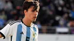 El mediocampista de Argentinos daría el salto a Europa.