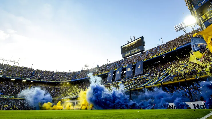 ¿Cuáles son los equipos que subieron a Primera y no bajaron más?