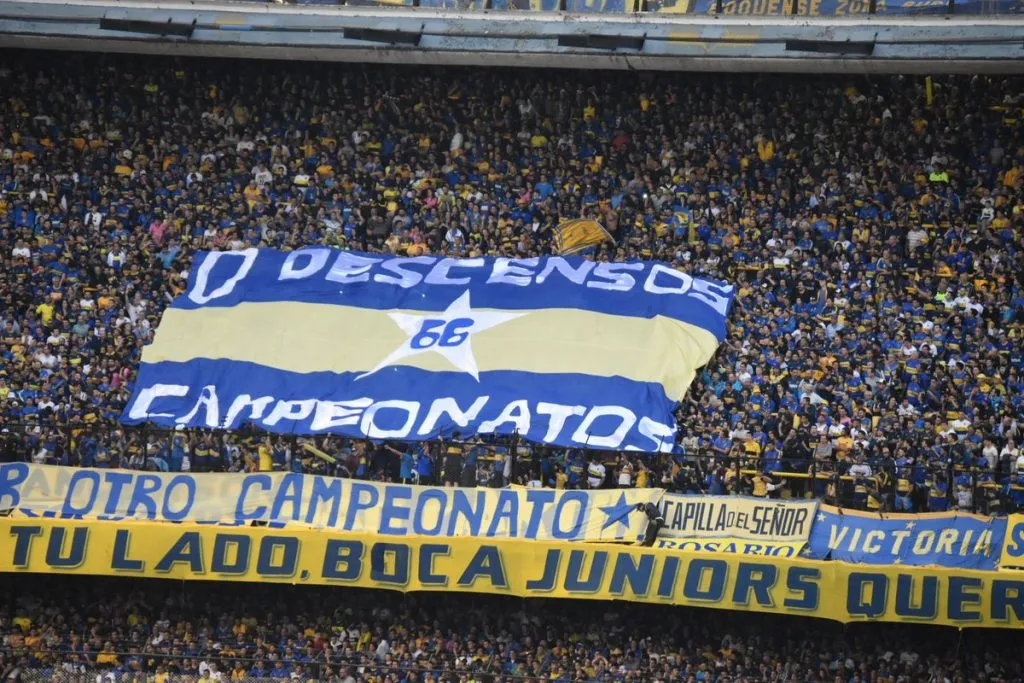 La hinchada de Boca sacando chapa: 0 descensos. Foto: archivo.