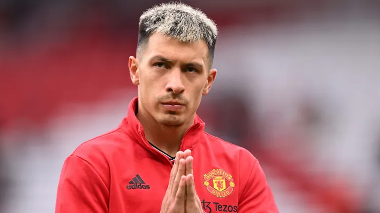 Lisandro Martínez volvió a las canchas tras su lesión. Getty Images.