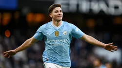 Con un gol de Julián Álvarez, Manchester City goleó a Huddersfield en la FA Cup