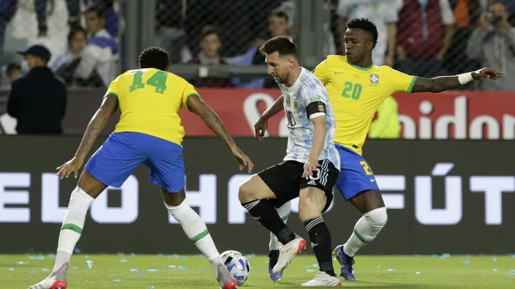 En Brasil celebran el regreso de Vinicius.