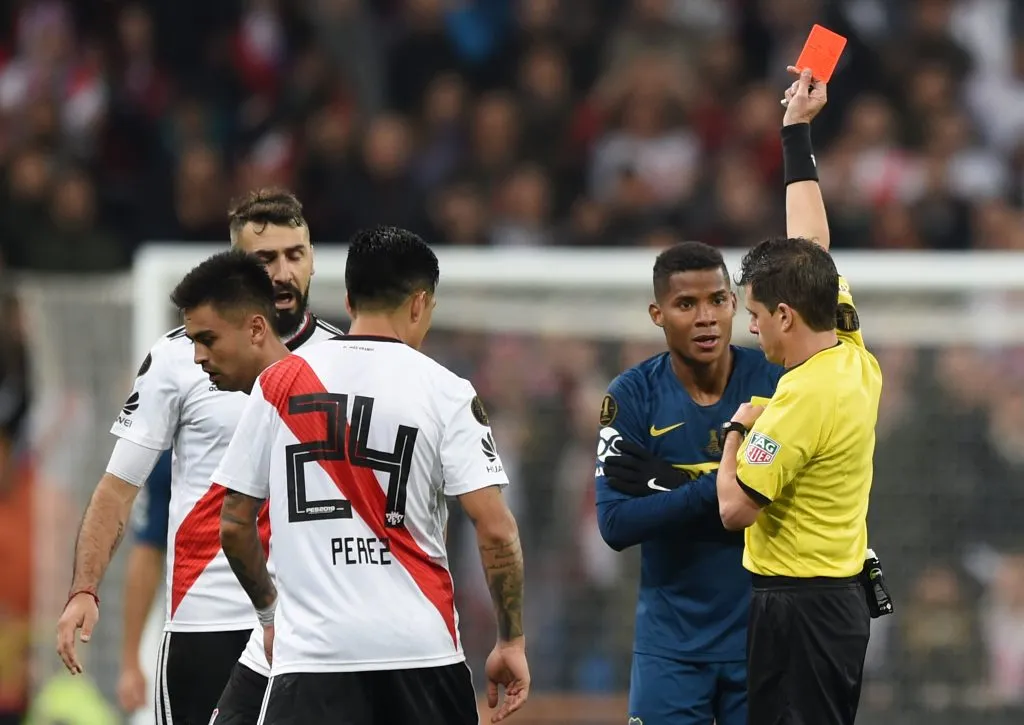 Wilmar Barrios fue expulsado en la final de Madrid por segunda amarilla. (Foto: Getty Images)