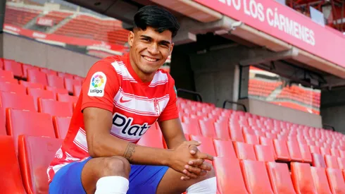 Matías Arezo en su presentación en Granada.