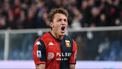 El delantero cumplió su primer objetivo con el Genoa.