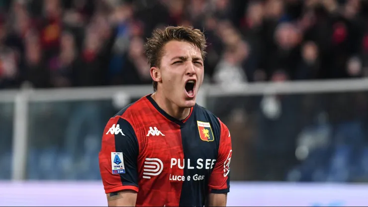 El delantero cumplió su primer objetivo con el Genoa.