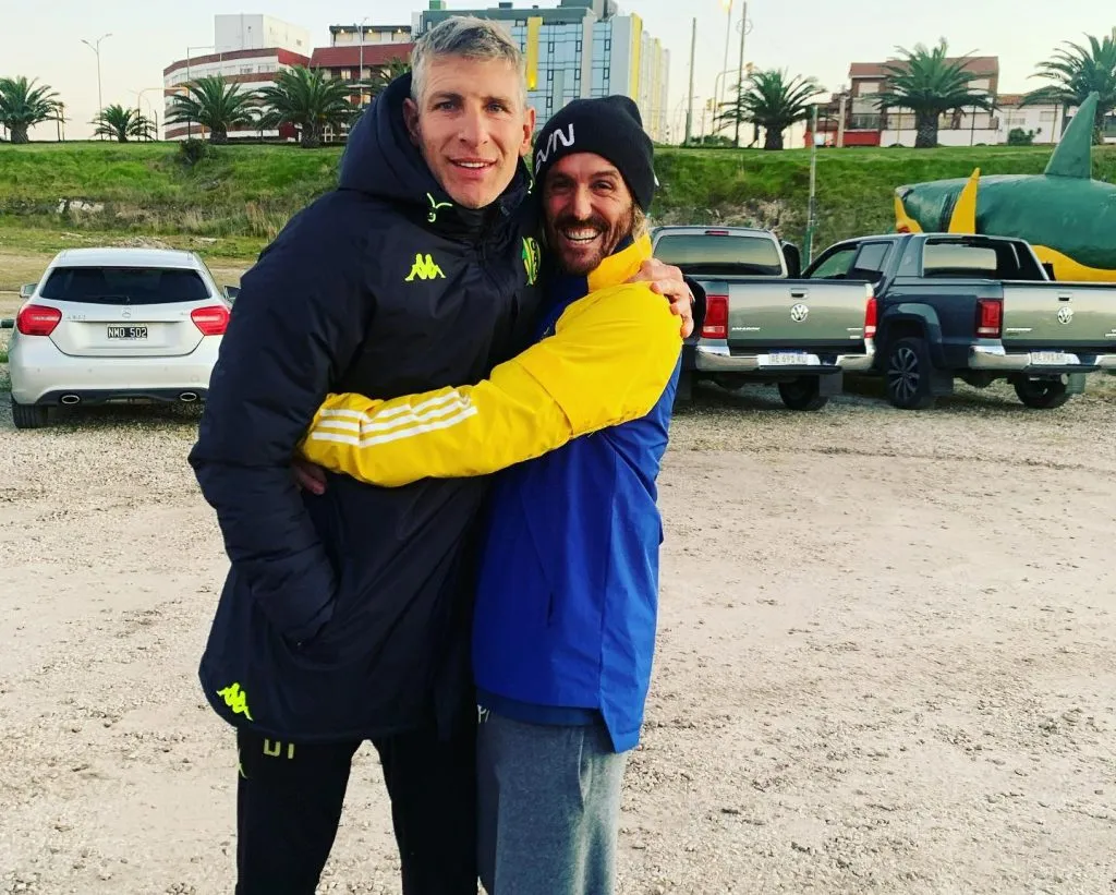 Palermo, en aquel momento en Aldosivi, y Tagliani. Foto IG.