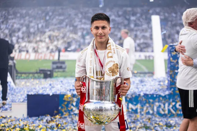 Roony Bardghji es el debutante y goleador más joven en la historia del Copenhague tanto en la liga local como en Champions League.