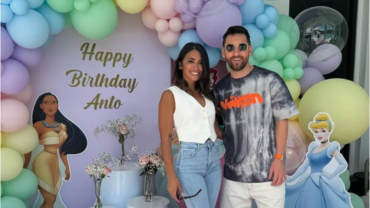Leo Messi le dedicó un posteo a su pareja.