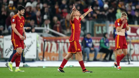 El festejo de Dybala en uno de sus goles ante Torino.