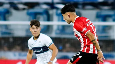 Por una polémica de VAR, Gimnasia y Estudiantes igualaron sin goles