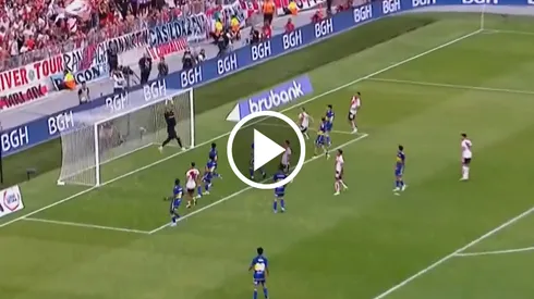 La jugada viral en el Superclásico.