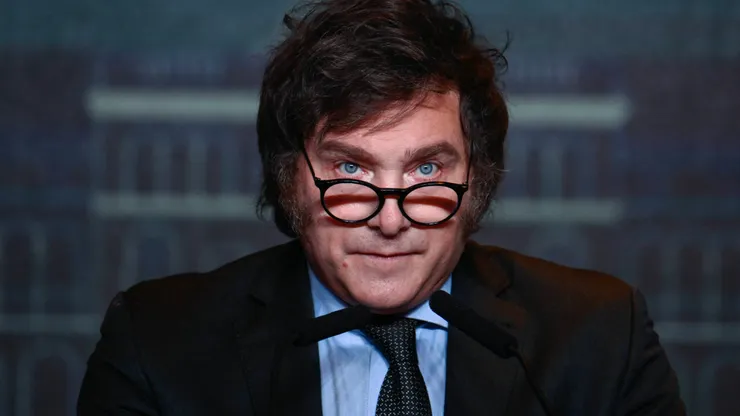 Javier Milei quiere que las SAD lleguen al fútbol argentino. (IMAGO / ZUMA Wire)