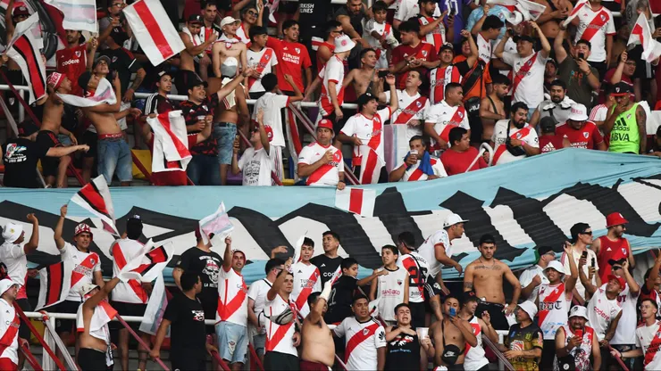 La barra de River no puede ingresar en su totalidad al Monumental, pero sí a partidos de Copa Argentina o playoff de la Copa de la Liga.