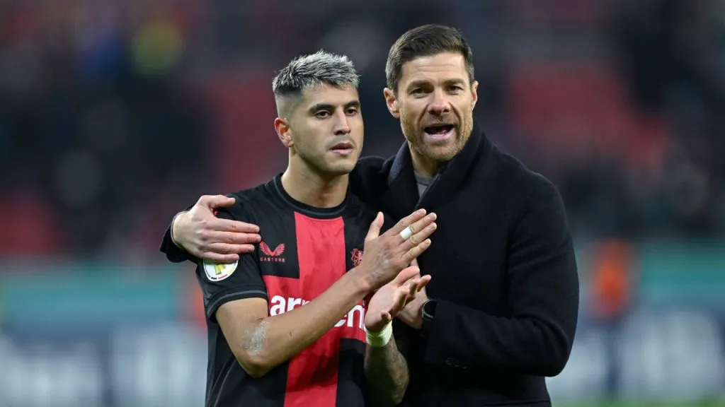 Exequiel Palacios y Xabi Alonso, Bayer Leverkusen