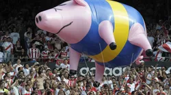 El "Chancho Riquelme" en el Estadio Monumental.