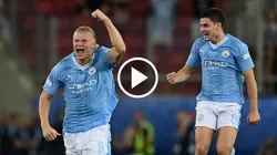 Haaland y Julián celebran el gol del City.