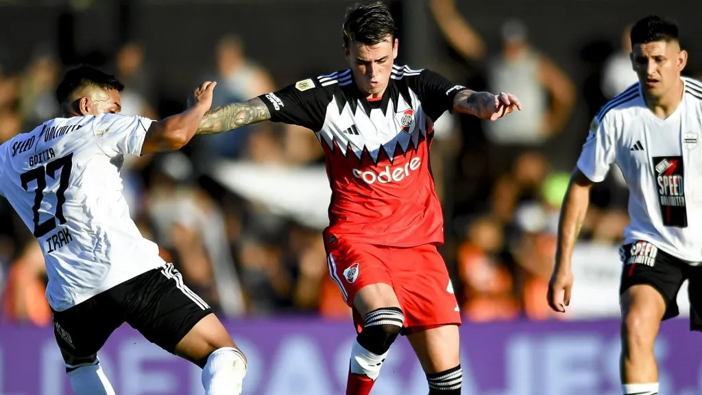 Nicolás Fonseca en acción con la camiseta de River. (Foto: Getty)