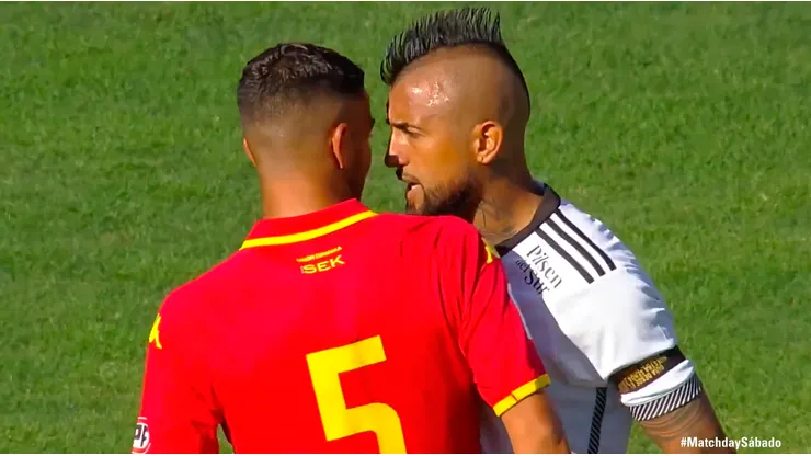 "Me está insultando": Arturo Vidal se cruzó con un ex-Boca y se dijeron de todo