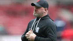 Wayne Rooney se prepara para subirse al ring