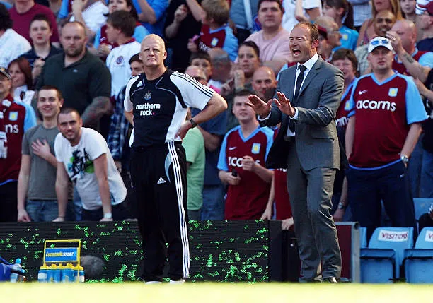 La carrera de Alan Shearer como entrenador duró apenas 8 partidos.  (Photo by Michael Steele/Getty Images)