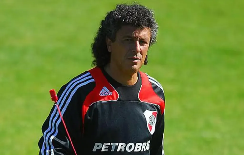 Néstor Gorosito durante su etapa en River.