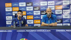 Javier Mascherano en conferencia de prensa.