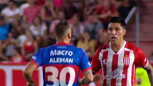 El tenso cruce de Enzo Pérez con Brahian Alemán