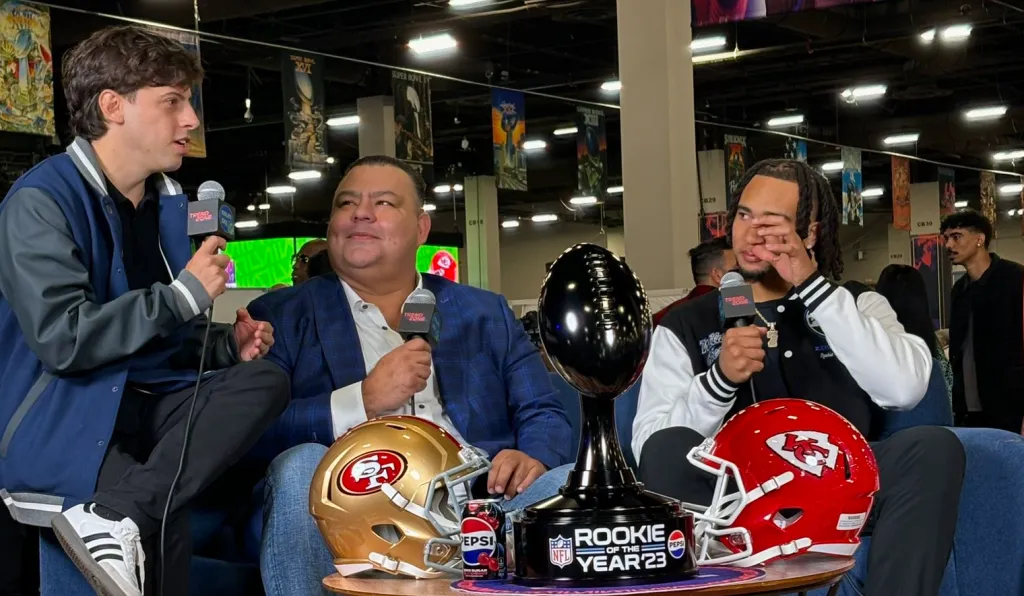 Mariano cumplió su sueño de cubrir un Super Bowl desde el lugar de los hechos.