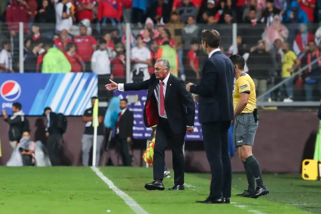 Gustavo Alfaro no puede trabajar con normalidad en Costa Rica por un trámite legal. (Foto: Getty).