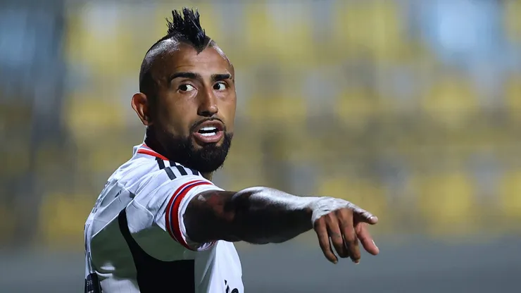 Arturo Vidal decidió volver a Colo Colo.