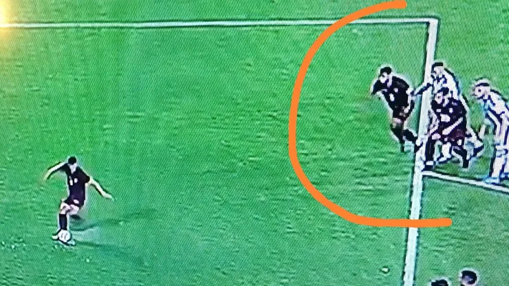 Polémico 2-2 entre Argentina y Venezuela.
