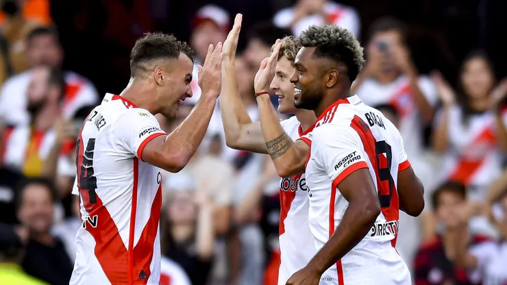 River, muy superior a Vélez en Núñez.