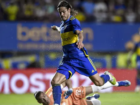 El posteo de Cavani tras errar los goles contra Sarmiento: el ácido comentario de un ex compañero en Uruguay