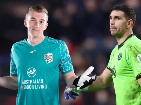 ¡Aston Villa le trajo competencia a Dibu Martínez!