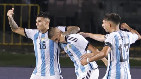 Argentina va por el pasaje a París 2024.