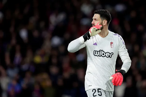 Augusto Batalla no pudo resolver el déficit de un equipo con alto número de goles recibidos.