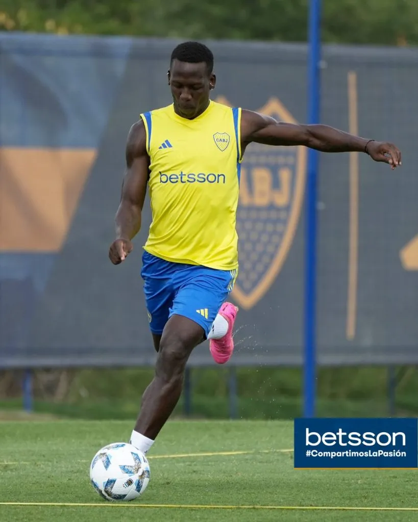 Ad´vincula le ganaría la pulseada a Saralegui. (Foto: Prensa Boca).